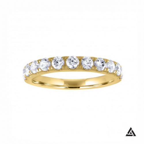 Pavé Set Anniversary Band